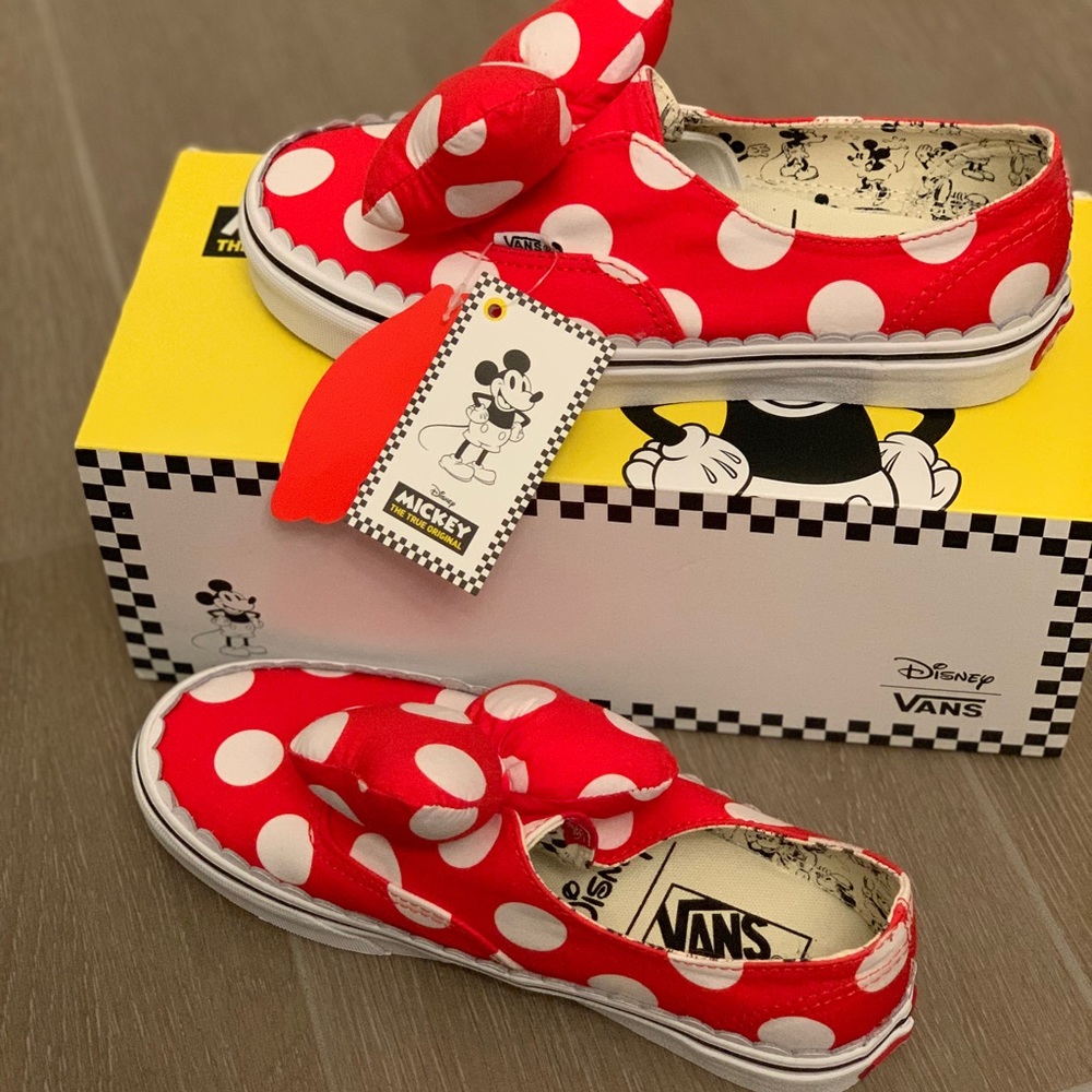 Disney Minnie Mouse Bow Vans Size 7.5 Women